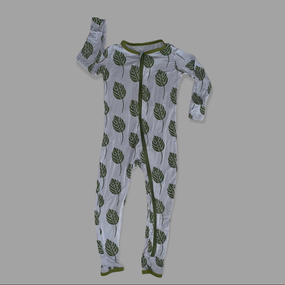 Kickee Romper